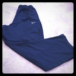 Like new navy Nike Dri-Fit Pants!